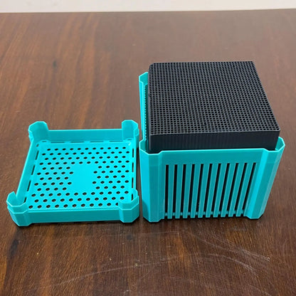 Aquarium water filter block